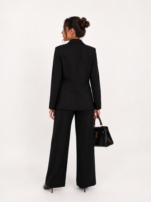 Costume chic